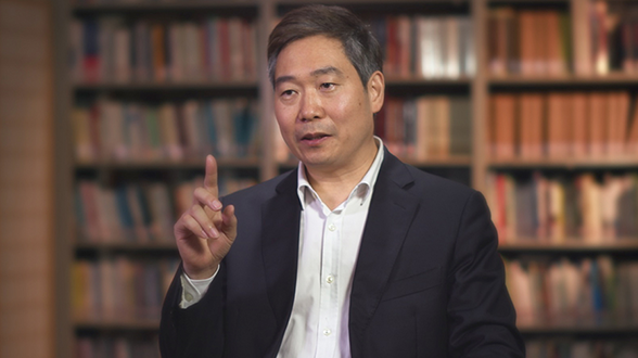 《習(xí)近平新時(shí)代中國特色社會主義思想學(xué)習(xí)問答》的兩個(gè)特點(diǎn)